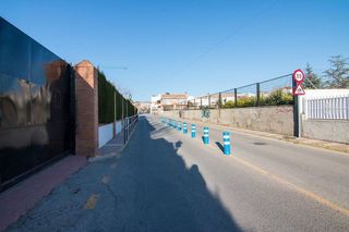 Terreno en venta en Cájar