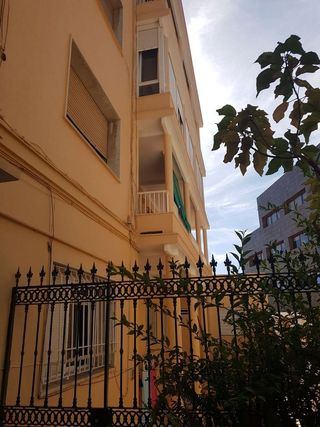 Piso en venta en Zona Bahía Blanca en Cádiz