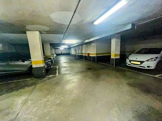 Garaje en venta en Delicias en Valladolid