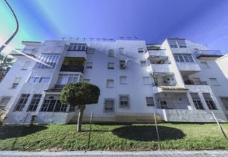 Piso en venta en La Banda - Campo de Fútbol en Chiclana de la Frontera