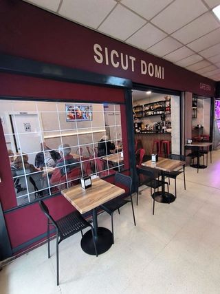 Bar en venta en Zarzaquemada en Leganés