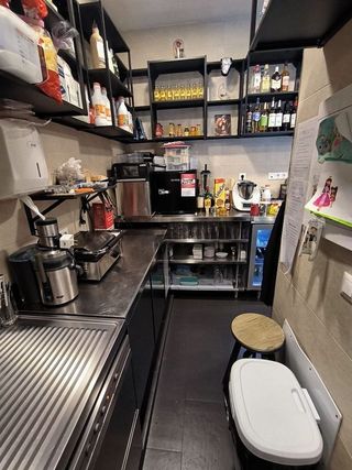 Bar en venta en Zarzaquemada en Leganés