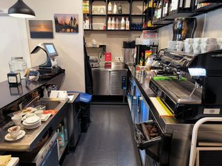 Bar en venta en Zarzaquemada en Leganés