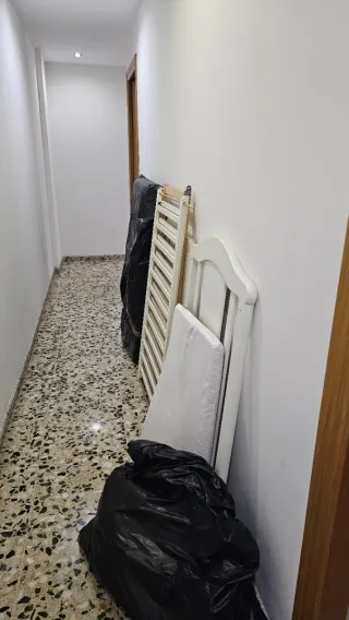 Cuna y minicuna blanca