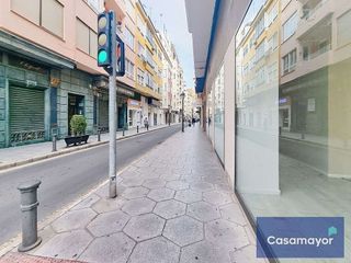 Local comercial en alquiler en Centro en Alicante