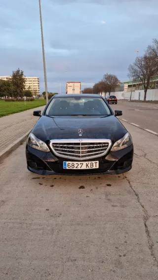 Mercedes-Benz e 200 2013