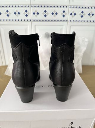 Botas negras