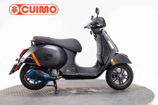 VESPA GTS 300 SUPERSPORT