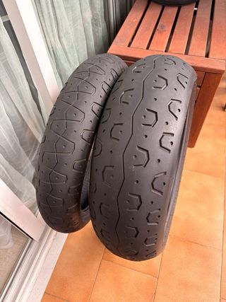 Neumáticos Pirelli 120/70/17 y 180/55/17