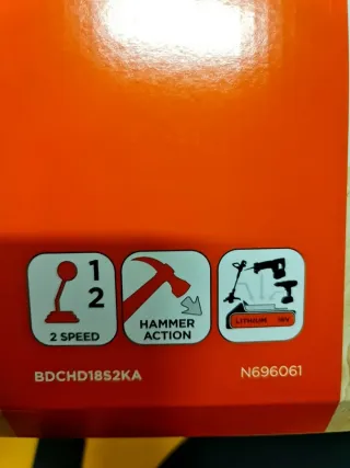 Taladro percutor Black+Decker 18v