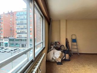 Piso en venta en Plaza España - Villa Pilar - Reyes Católicos - Vadillos en Burgos