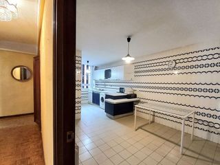 Piso en venta en Plaza España - Villa Pilar - Reyes Católicos - Vadillos en Burgos