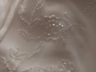 Traje de Novia o gala de la firma firma "Marfil"