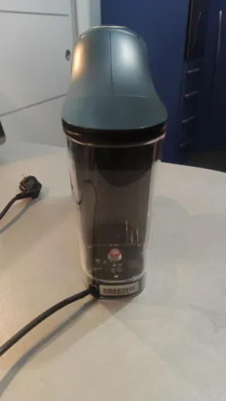 Macchina Caffè Nescafé Dolce Gusto