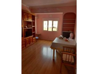 Piso en venta en San Luis en Almería