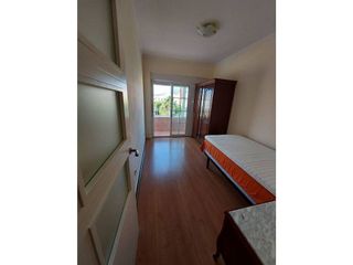 Piso en venta en San Luis en Almería