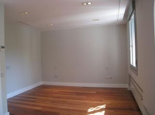 Casa pareada en alquiler en Nueva España en Madrid