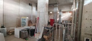 Local comercial en venta en Azpilagaña en Pamplona