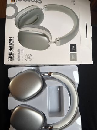 Auriculares Bluetooth Pro Plata y Blanco