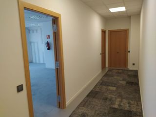 Oficina en alquiler en Coll Favà - Can Magí en Sant Cugat del Vallès