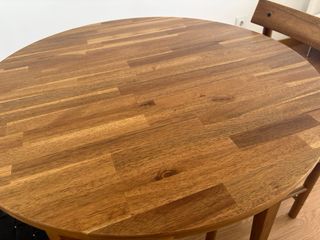 Mesa y 2 Sillas Madera