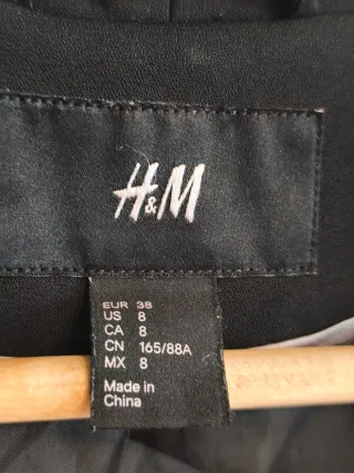 Americana H&M Talla 38 Negra