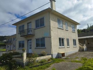 Chalet en venta en Ortigueira