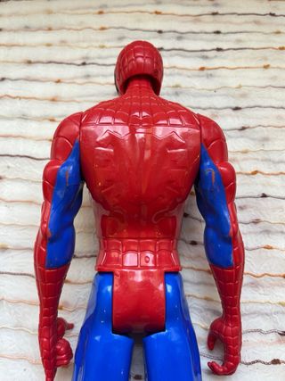 Muñeco spiderman marca jasbro año 2013 mide 30cm