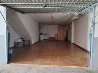 Casa adosada en venta en Tobarra