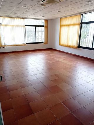 Nave industrial en alquiler en Zona de la Vega en Antequera