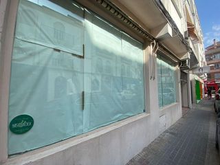 Local comercial en alquiler en Viñuela - Rescatado en Córdoba