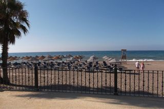 Ático en alquiler en Playa de la Fontanilla en Marbella