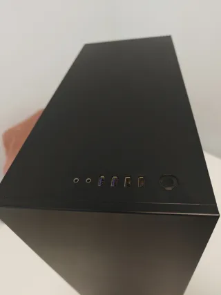 Ordenador i7 8700 de segunda mano en WALLAPOP