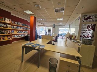 Local comercial en alquiler en El Bajondillo en Torremolinos