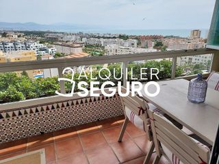 Piso en alquiler en Playamar en Torremolinos