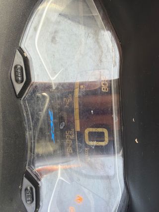 Moto honda pcx 2024 con 56 mill km