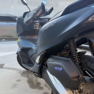 Moto honda pcx 2024 con 56 mill km