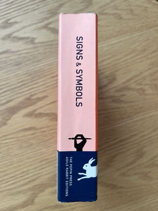 Signs & Symbols / Señales & Símbolos