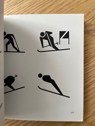 Signs & Symbols / Señales & Símbolos