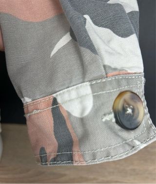 Bershka chaqueta camuflaje mujer Talla M