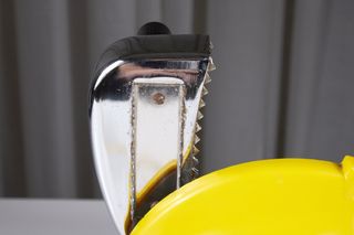 Affettatrice gialla Omre Quick Mill anni '70