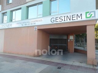Garaje en venta en Piscinas en Villarreal