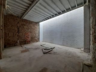 Local comercial en venta en Los Castros - Castrillón - Eiris en Coruña (A)