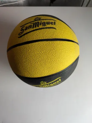 3 Balones de Baloncesto
