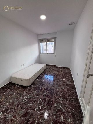 Piso en venta en Zona Avenida al Vedat en Torrent