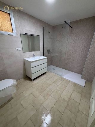 Piso en venta en Zona Avenida al Vedat en Torrent