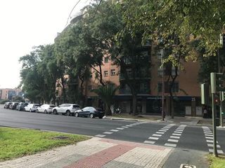 Garaje en venta en Colores - Entreparques en Sevilla