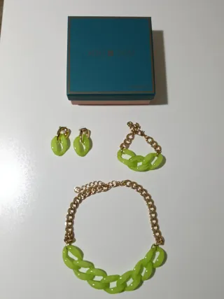 Parure Barbieri oro e verde