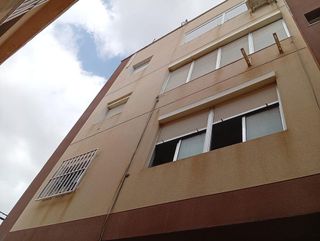 Piso en venta en La Chanca - Pescadería en Almería