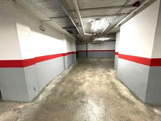 Garaje en venta en Carlos Haya en Málaga